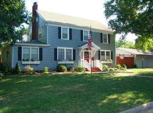 2516 SW 13th St, Topeka, KS 66604