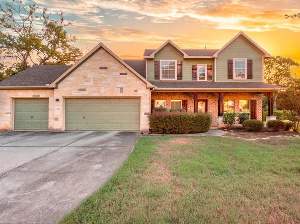 13284 Hidden Trail Ct, Willis, TX 77318