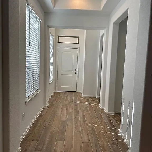 4222 Colony Ln — Photo 2