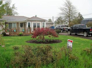 38530 Griggs Dr, Lebanon, OR 97355