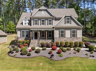 670 Rockport Dr, Clayton, NC 27527