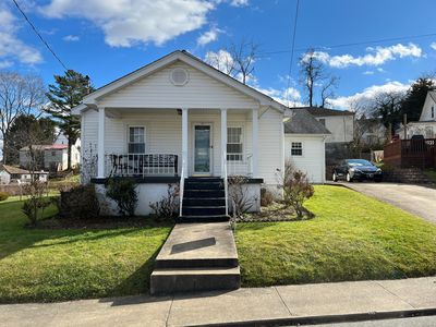 410 Park St, Oak Hill, WV, 25901