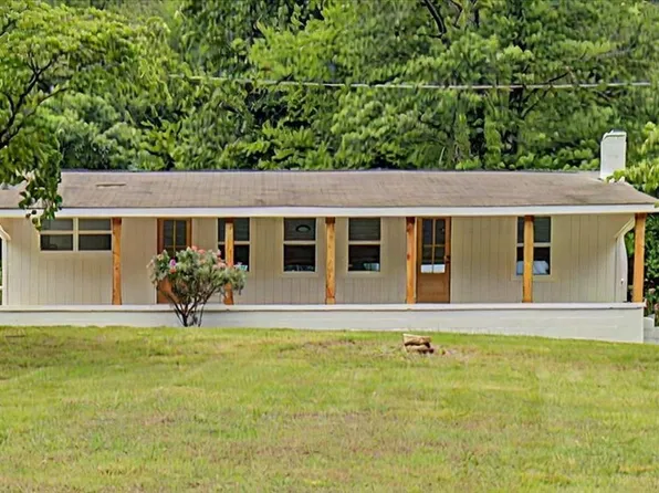 2115 Kings Rd, Dalton, GA 30720