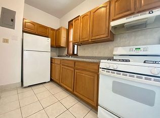 39-05 27th St #2R, Long Island City, NY 11101