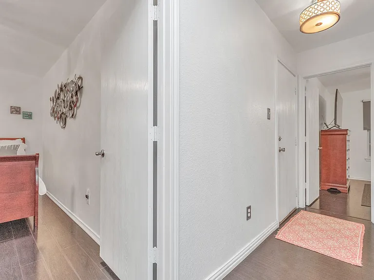 7327 Enchanted Creek Dr — Photo 26