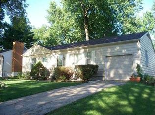 1822 S Rankin Dr, Independence, MO 64055
