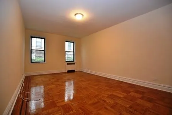 Rented by City Connections Realty | media 15