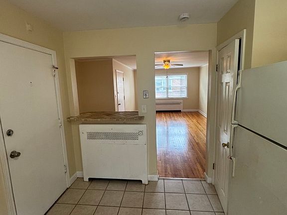 5th image of 1528 N Harlem Ave #E