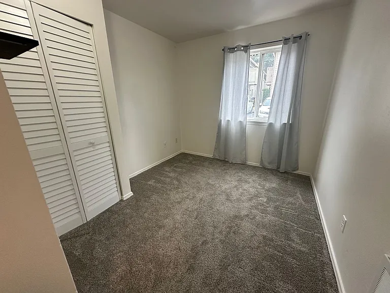 3354 Northwest Ave #101 — Photo 5