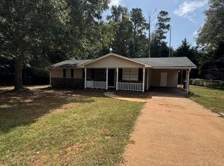 228 Grove Rd, Locust Grove, GA 30248