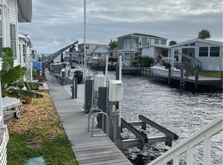 1221 Nettles Blvd, Jensen Beach, FL 34957