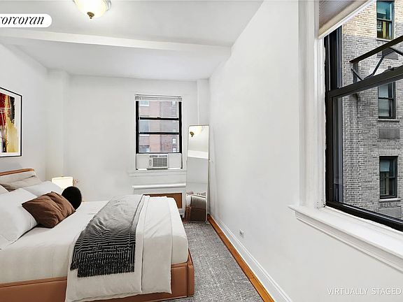 5th image of 142 E 49th St APT 9E