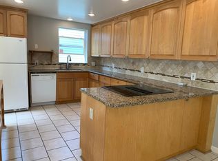 4315 SW Stevens St #2, Seattle, WA 98116