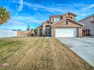 8536 Scotch Pine Ct, Bakersfield, CA 93311