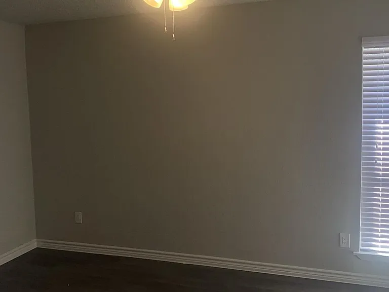 ROOKWOOD GOLF APARTMENTS — Photo 32