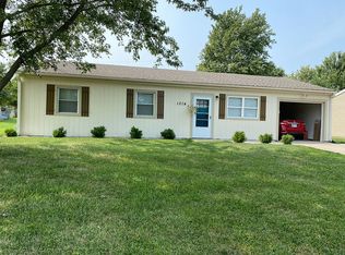 1014 W 3rd St, Edgerton, KS 66021