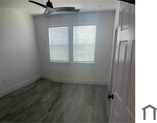 5027 Willow Glen Dr — Photo 32