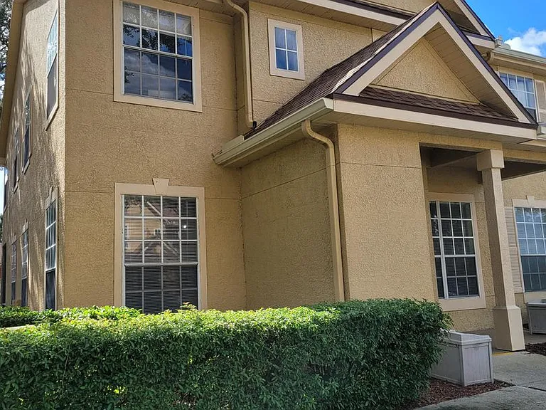 819 Grand Regency Pointe #100 — Photo 1