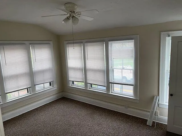 172 Reinhard Ave #172 — Photo 6
