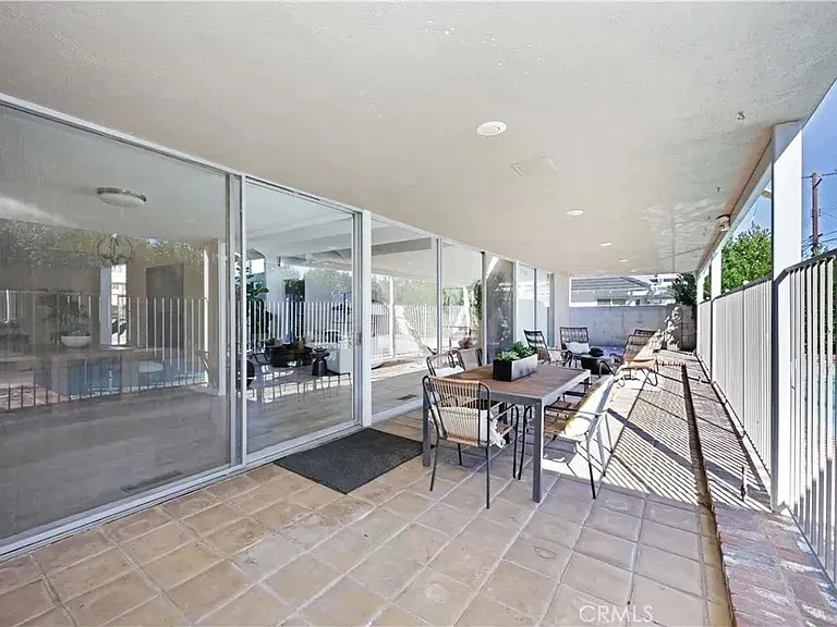 9844 Pangborn Ave — Photo 43