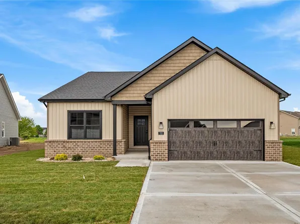 748 Conner Cir, Fairview Heights, IL 62208