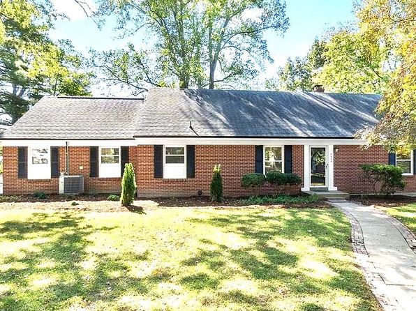 2323 Brookwood Dr