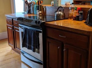 371 Chandler St, Worcester, MA 01602