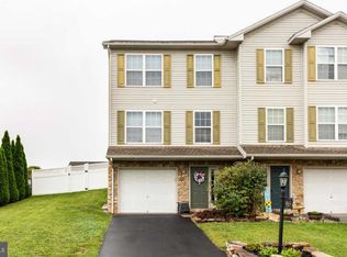 465 Fisher Dr, York, PA 17404
