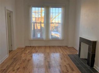 642 N Troy St #2, Chicago, IL 60612