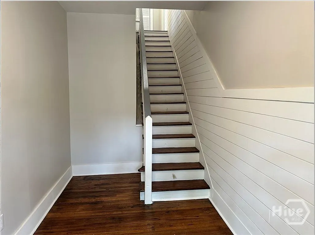 Photo 2 of 10 - 221 W Duffy St #C3 - Savannah, GA Building Photo - 221 W Duffy St #C3