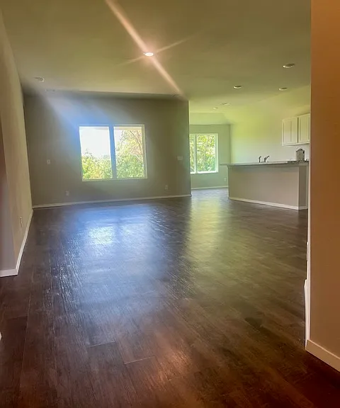 1205 W Tucson Rd — Photo 5