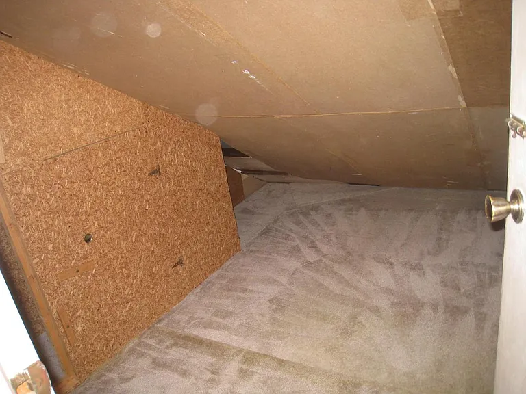 Storage in Kids Bedroom