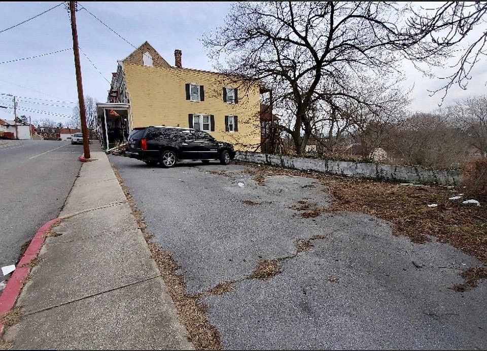 1st image of 148 Bethel St