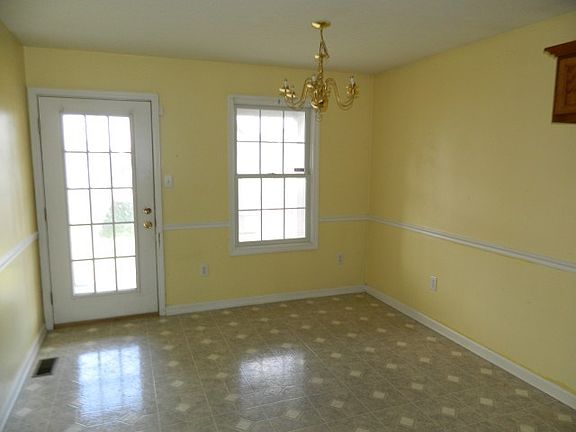 2nd image of 138 Olivia Dr