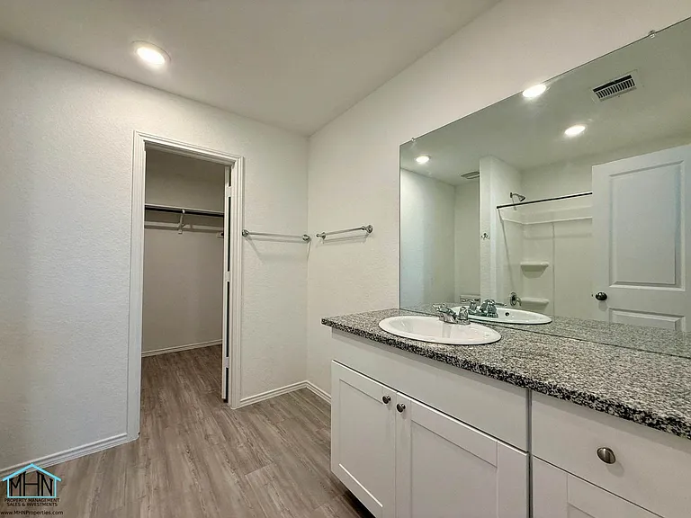 5506 Basil Chase Chase — Photo 6