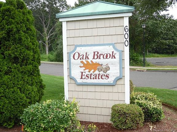 Community of condo townhouse