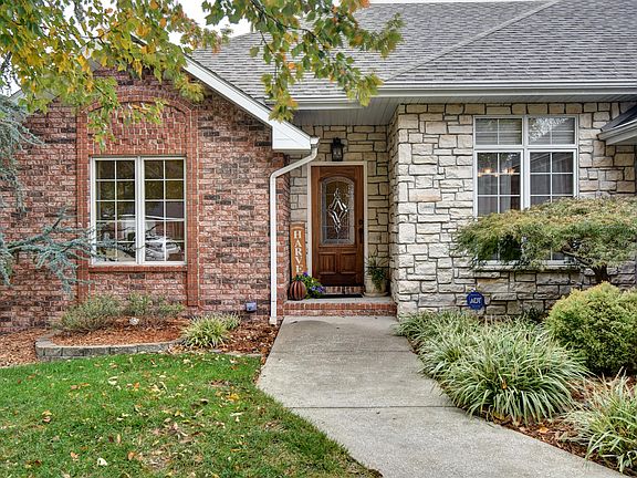5th image of 603 E Lakewood Pl