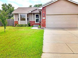 1431 E Berlin St, Haysville, KS 67060
