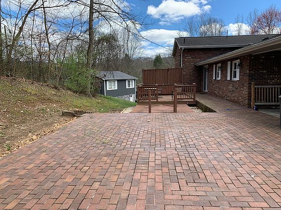 5th image of 217 Linwood Ct