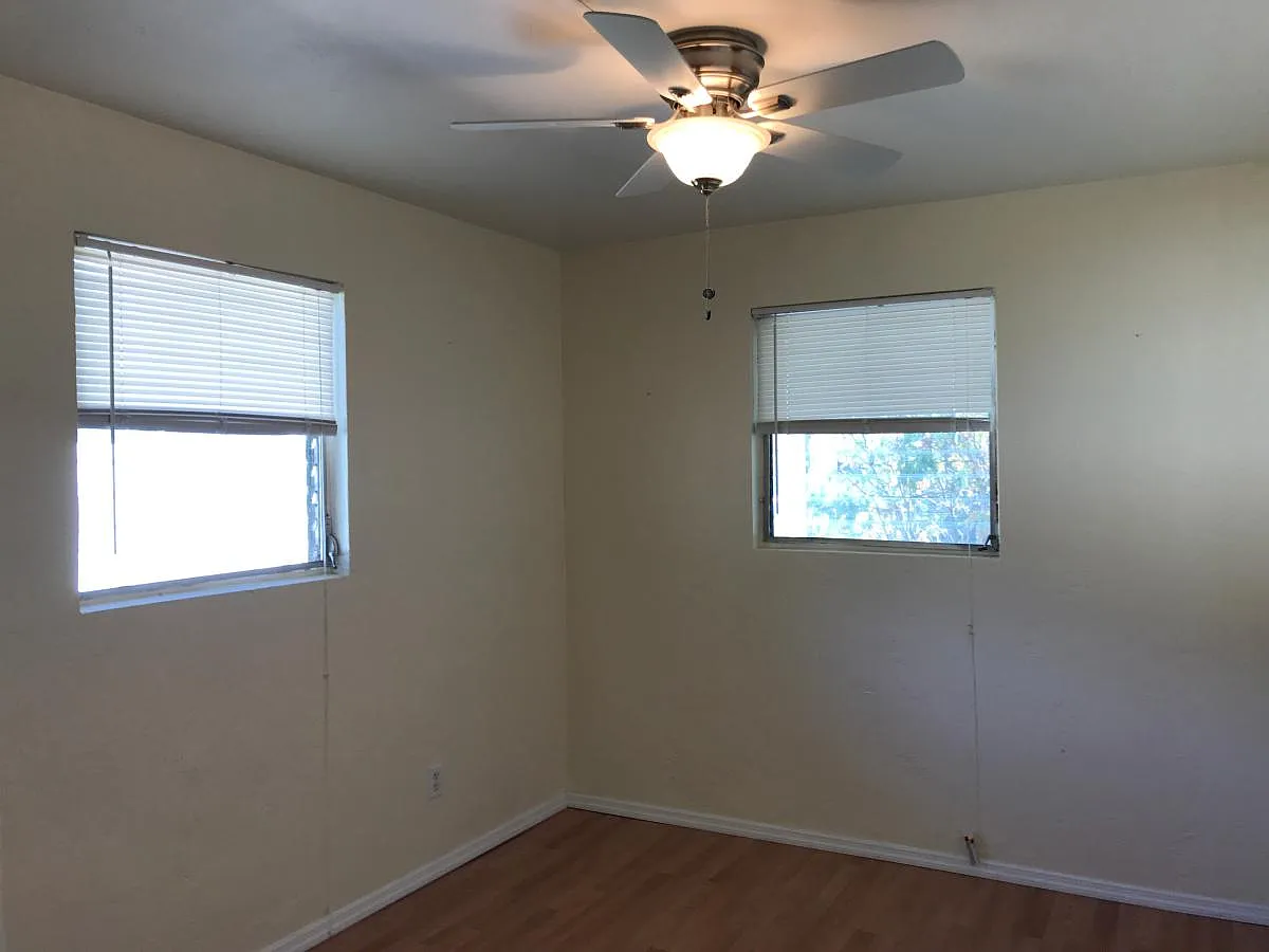 2 bed, 688 sqft, $1,200 — Photo 3