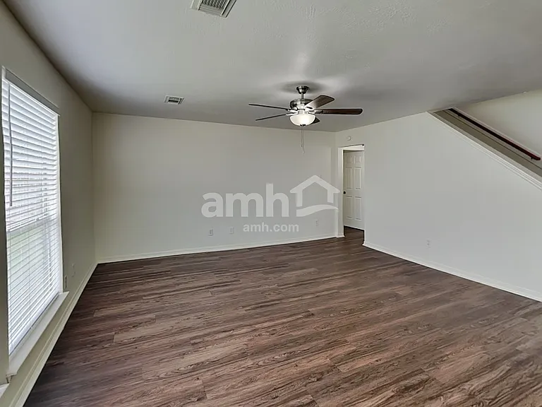 6027 Coventry Fls — Photo 7