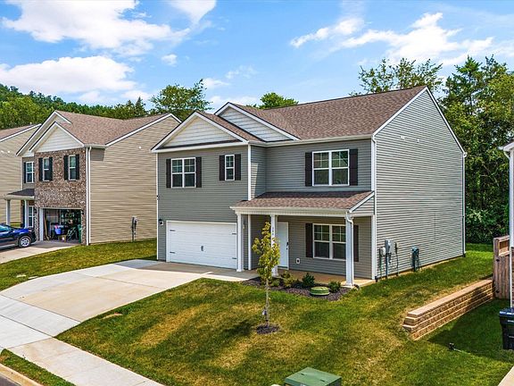 3rd image of 344 Hayley Marie Ln