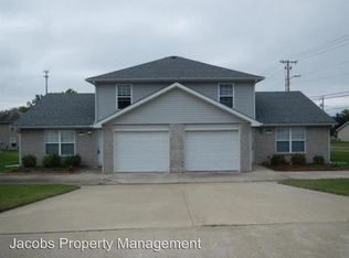 1500 Native Dancer Ct, Columbia, MO 65202