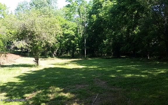 3rd image of 3910 Altawood Ct