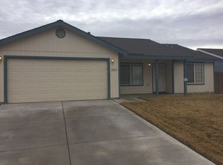 1521 Wrangler Ln, Fernley, NV 89408