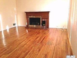 2nd image of 26 Andover Ln
