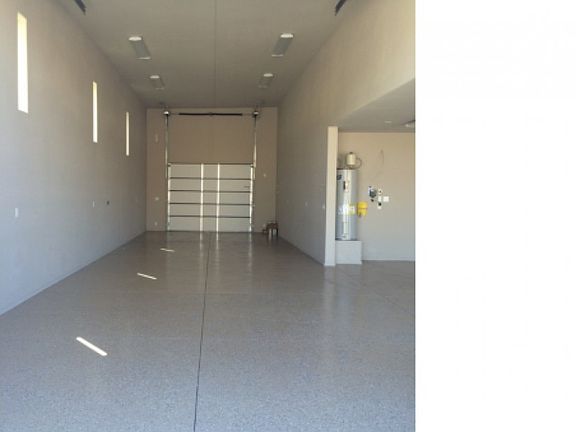 2nd image of 2080 Jamaica South Blvd