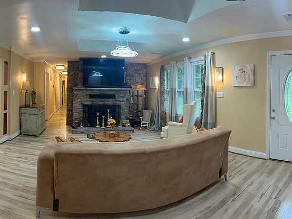 5th image of 8095 Welcome Orchard Pl Unit A