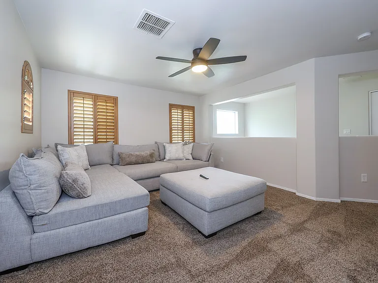 1680 W Homecoming Way — Photo 36