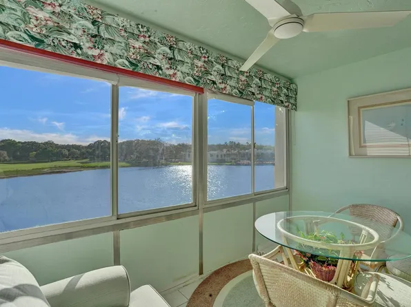 9450 Poinciana Place #310, Davie, FL 33324